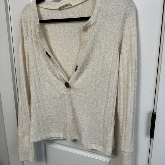 We the free olive Henley - Picture 4 of 7